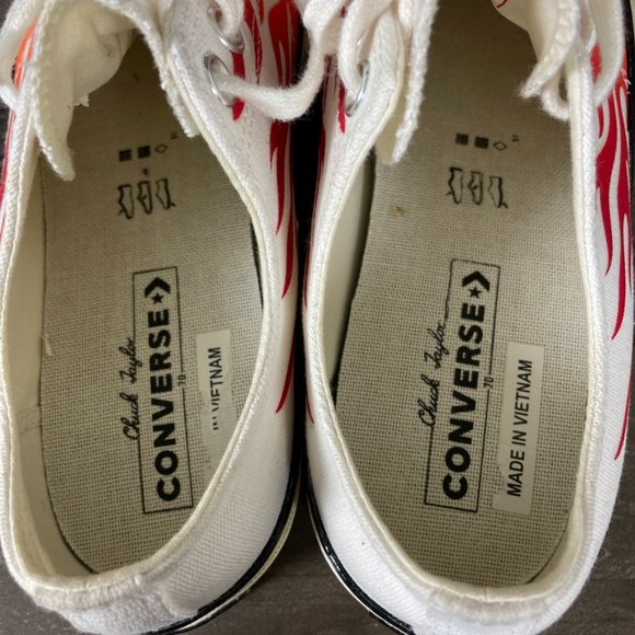 Converse Chuck 70 Low Flames Unisex Sneakers - Picture 9 of 11